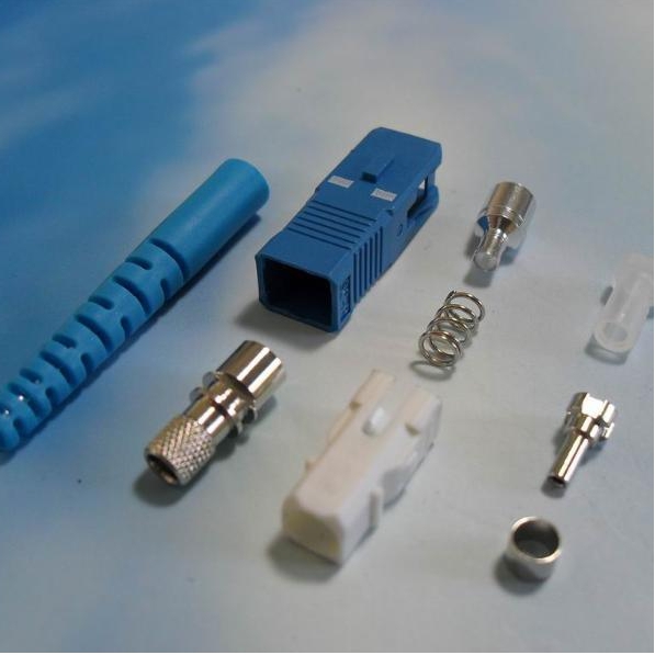 A Introduction of MTP/MPO Connector Cleaning Solutions